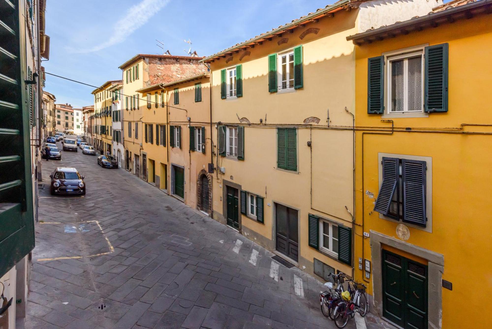 Heart Of Lucca Style Whitin The Walls Buitenkant foto